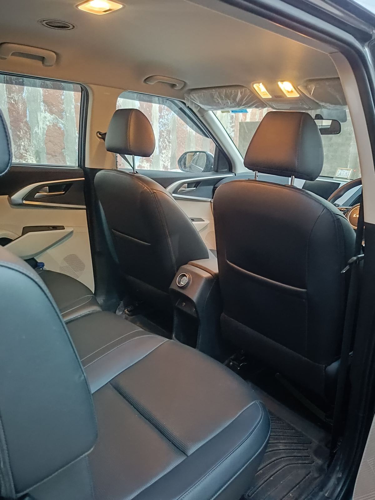 Kia Carens Premium (O), photo 12 of 15